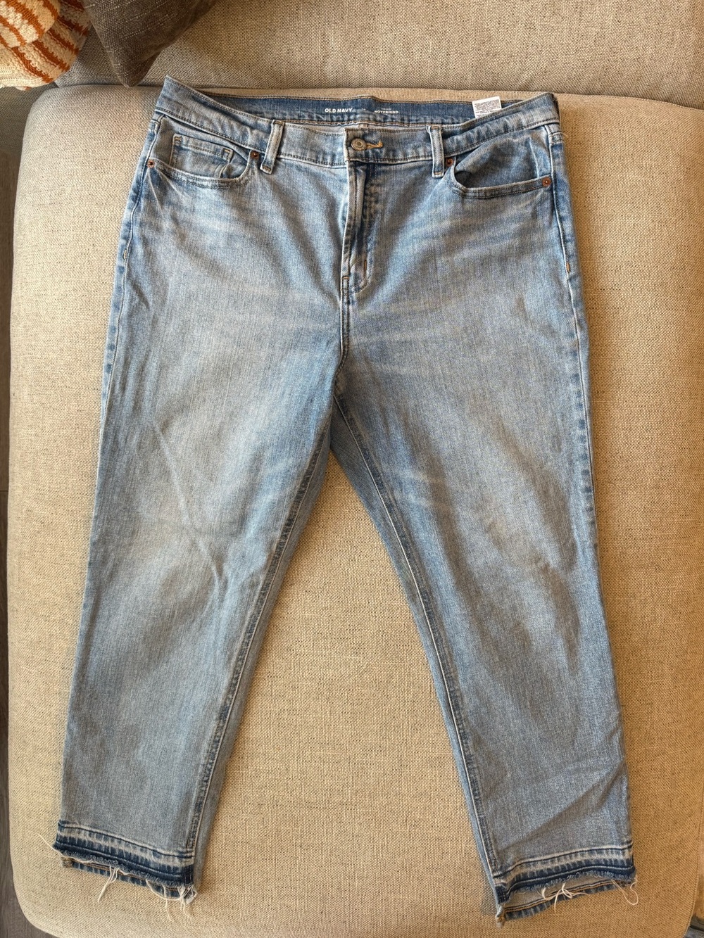 Old Navy Light Blue Ankle Crop Jeans